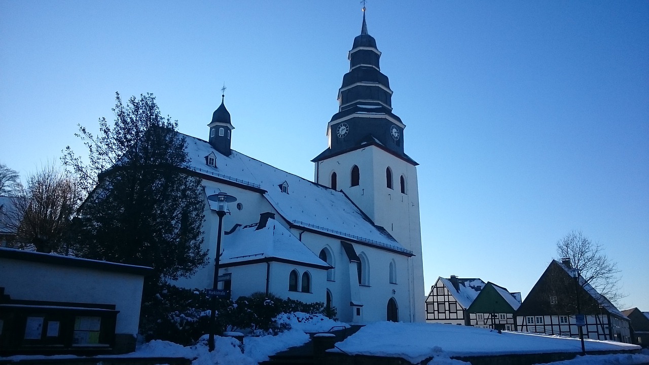 sauerland eversberg church free photo