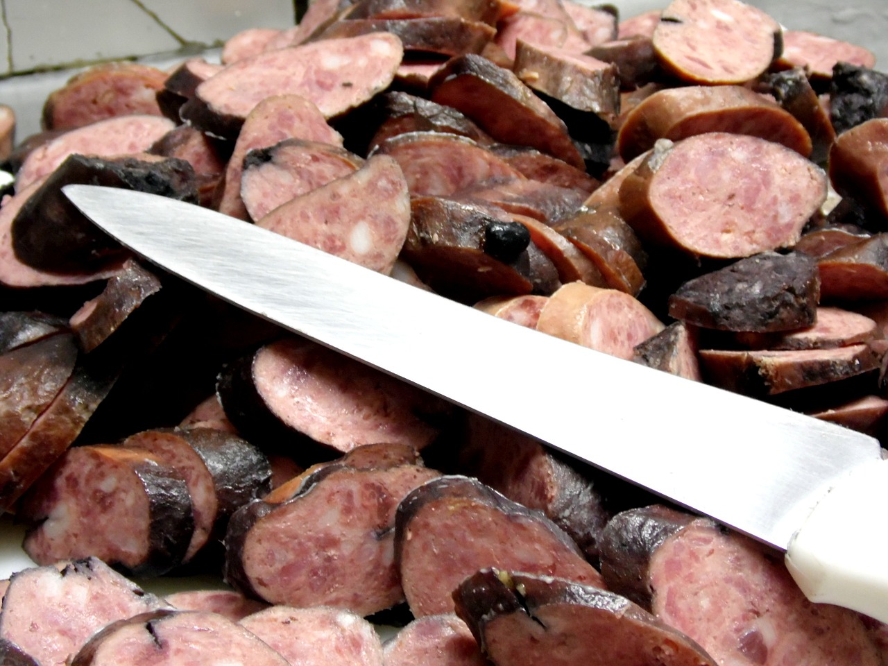 sausage knife food free photo