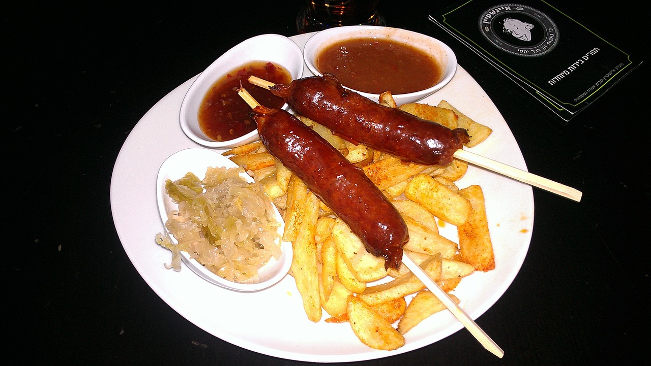 sausage fries dinner free photo