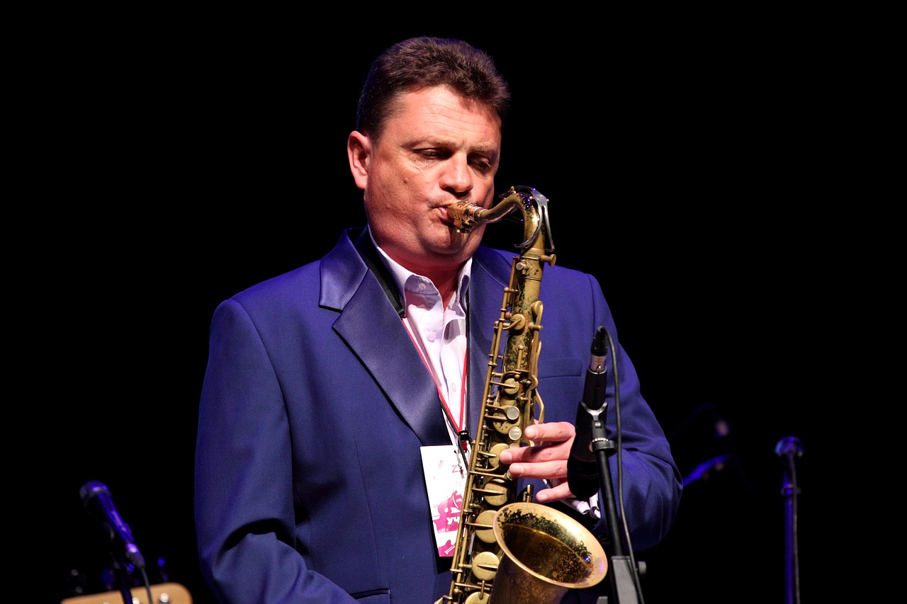 saxophone  musician  jazz free photo