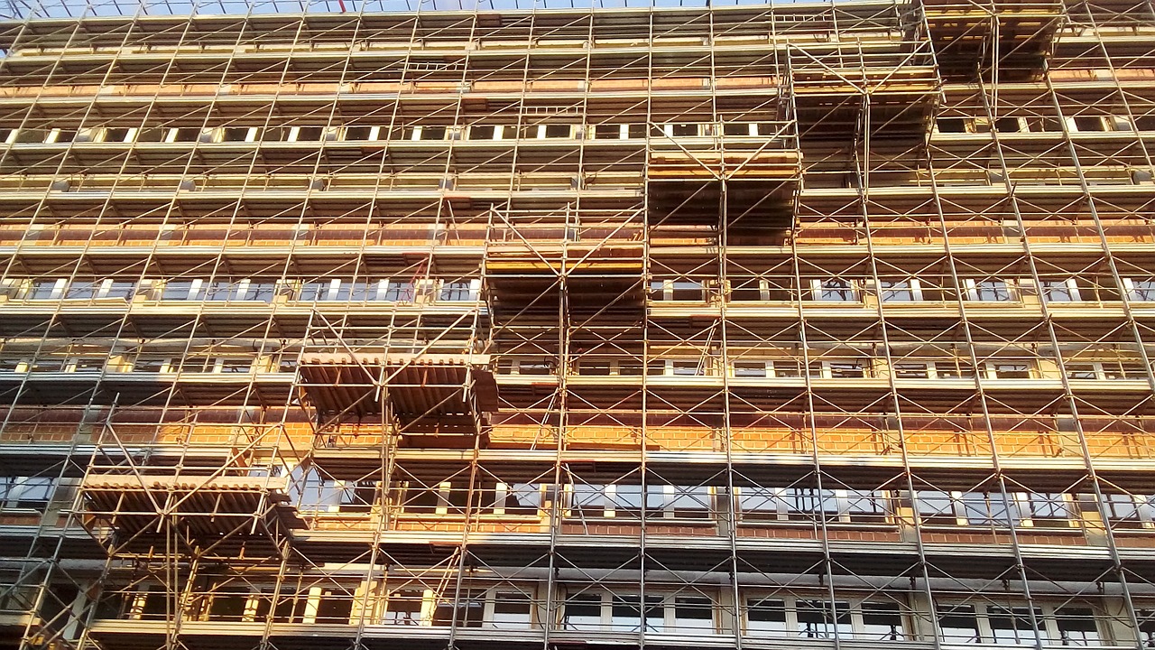 scaffolding building masonry free photo