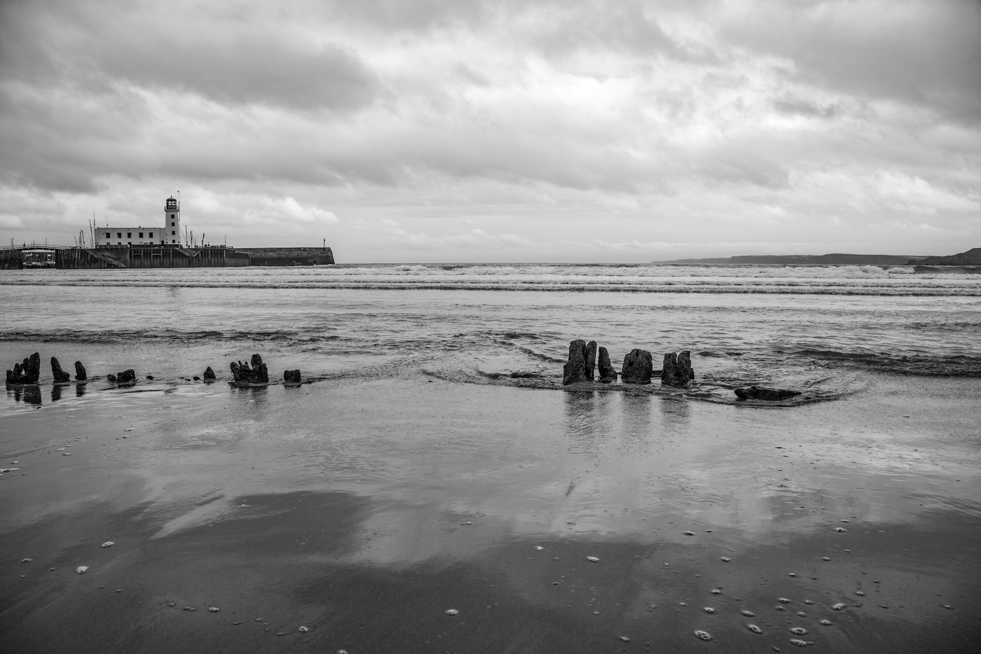 scarborough beach seaside view free photo