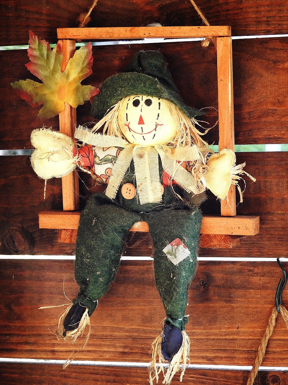 scarecrow decoration pop free photo