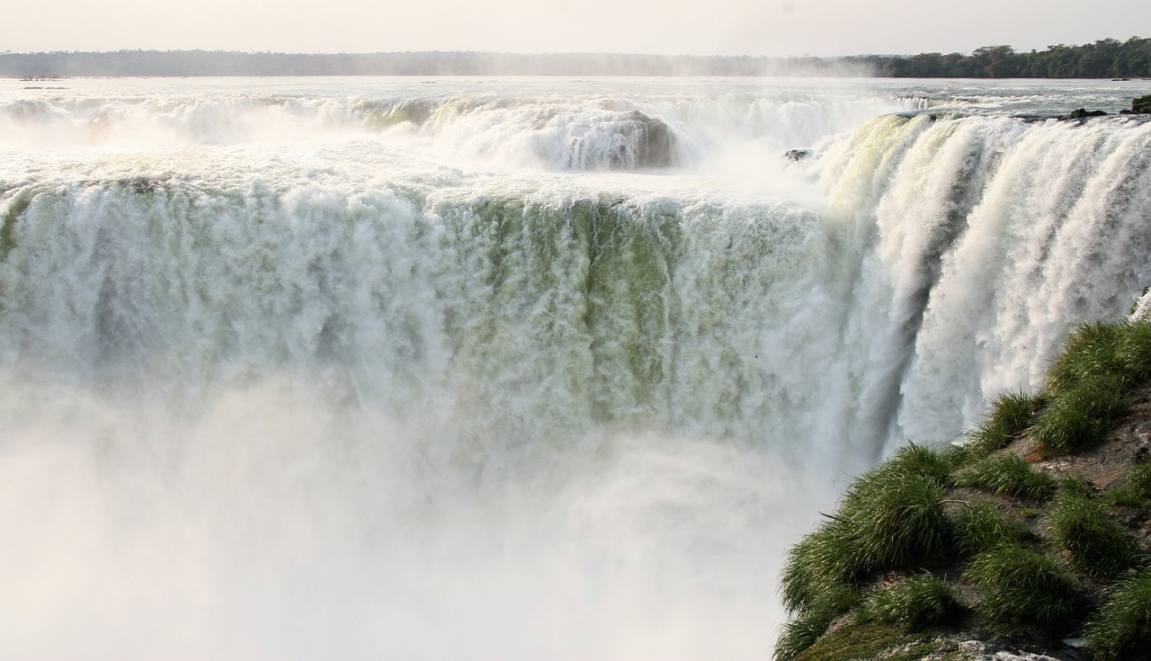 scenery iguazu falls argentina free photo