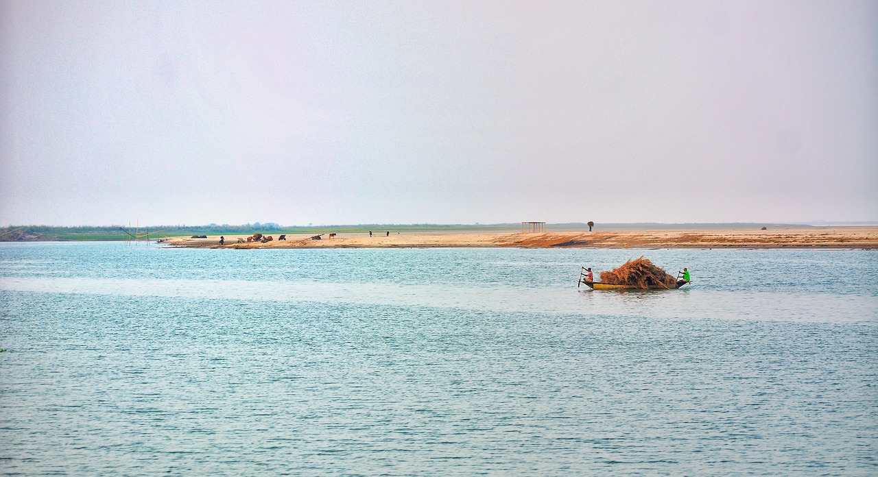 scenery boat water free photo