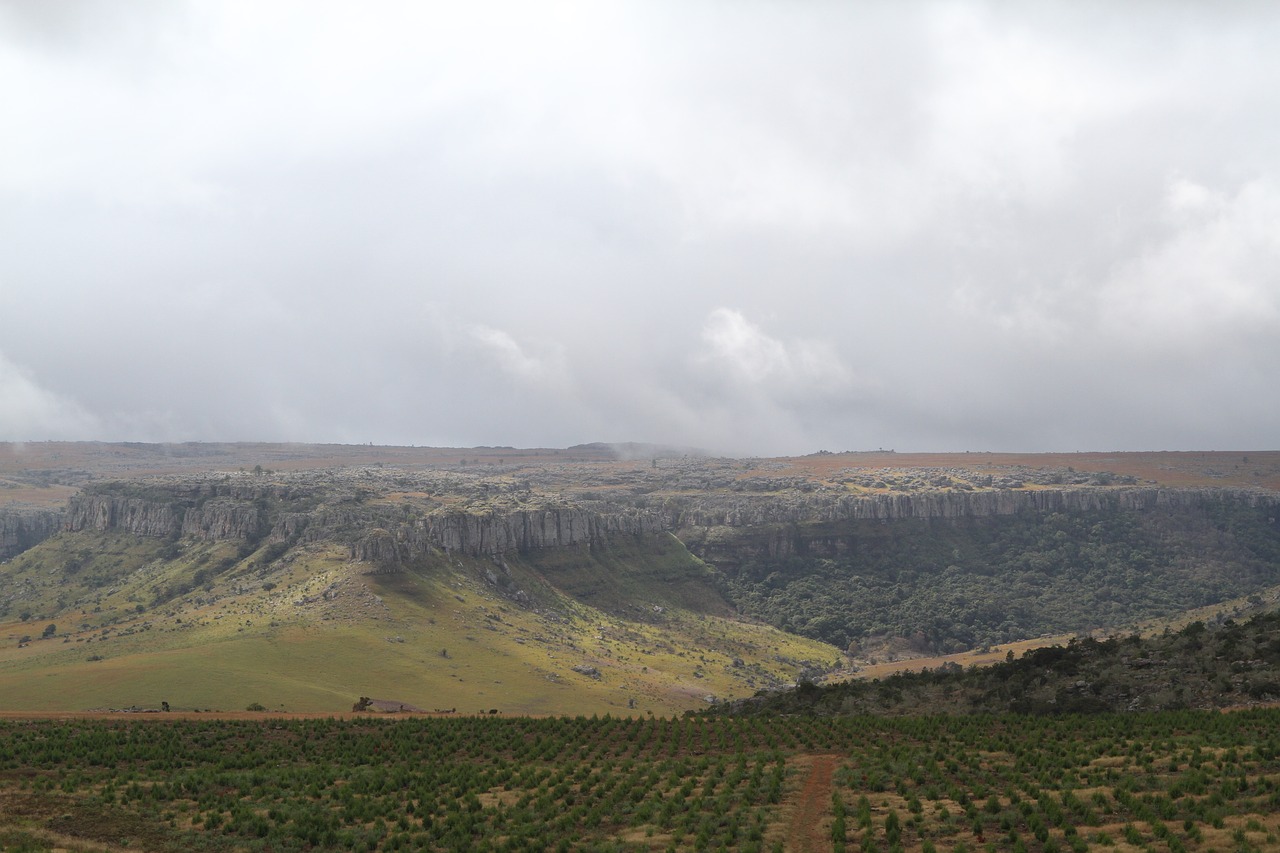 scenery  mountains  tourism free photo