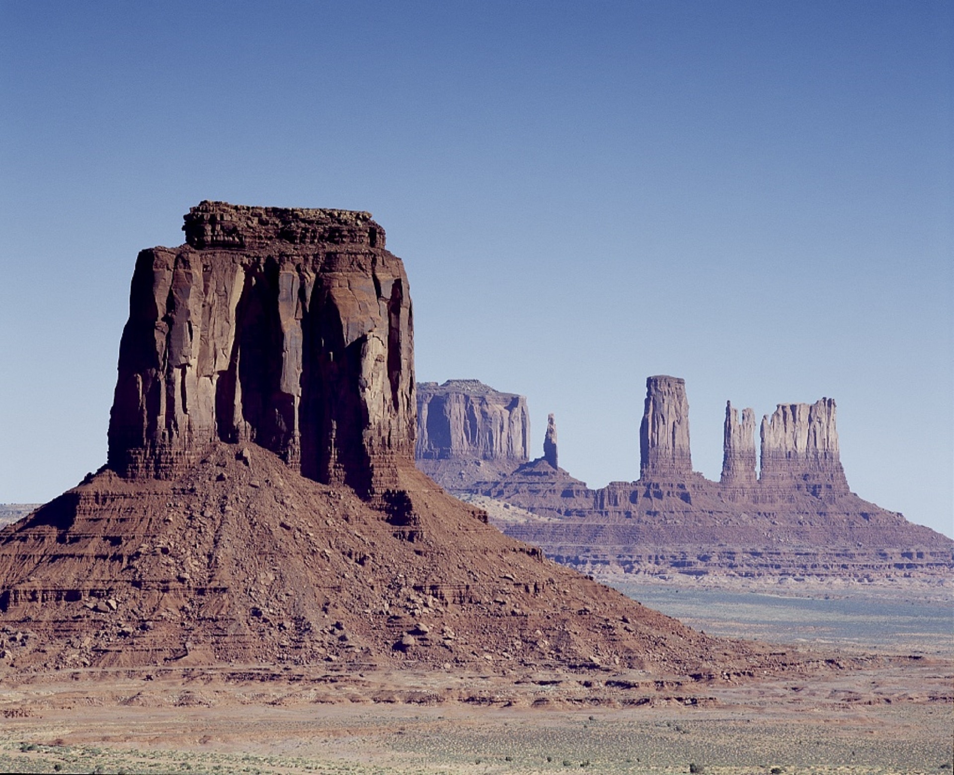 monument valley sandstone buttes free photo