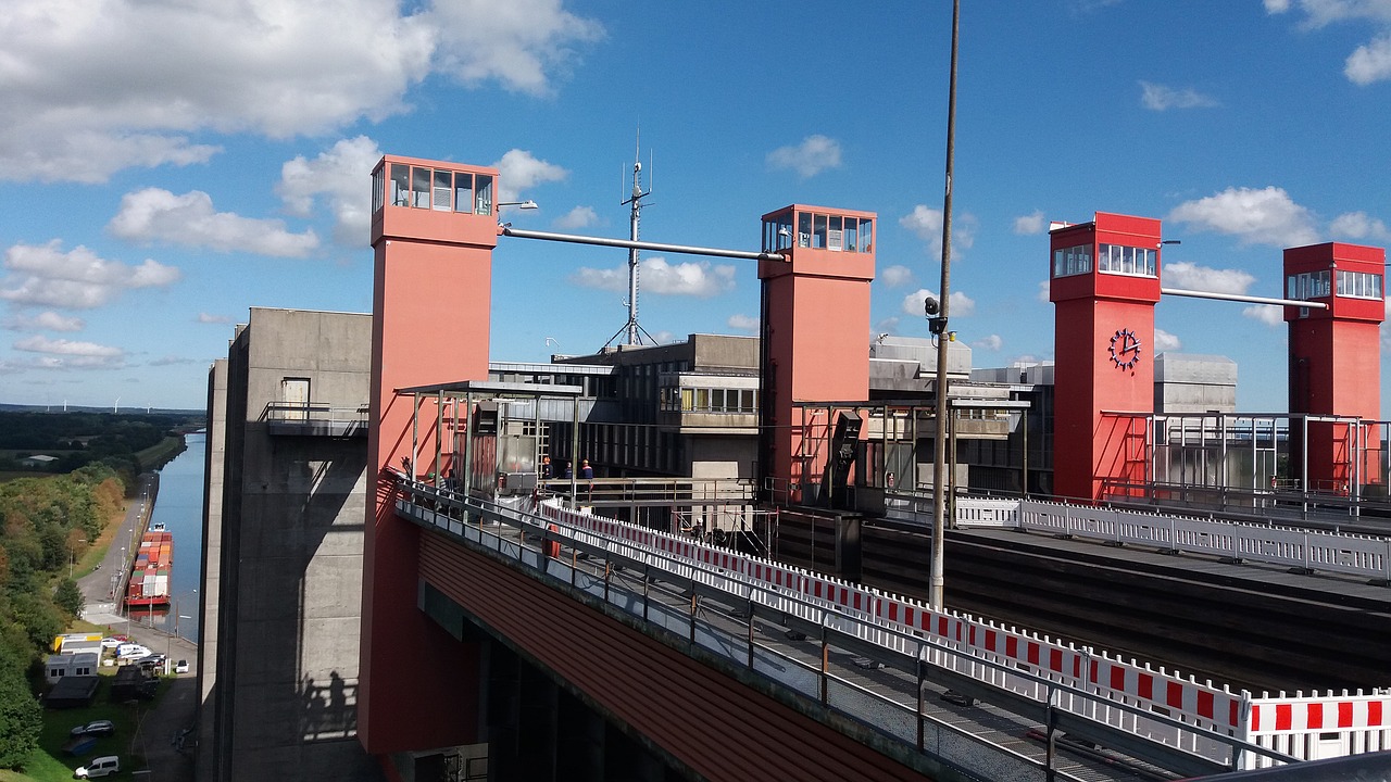 scharnebeck boat lift technology free photo