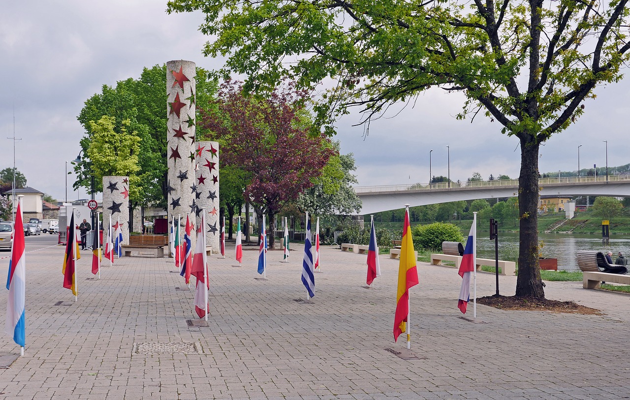 schengen  the europe center  luxembourg free photo