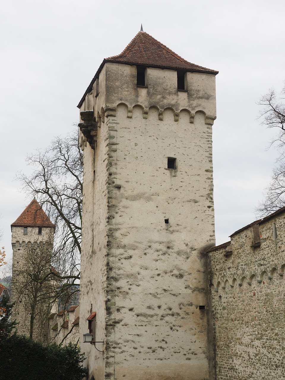 schirmerturm pulferturm musegg wall free photo