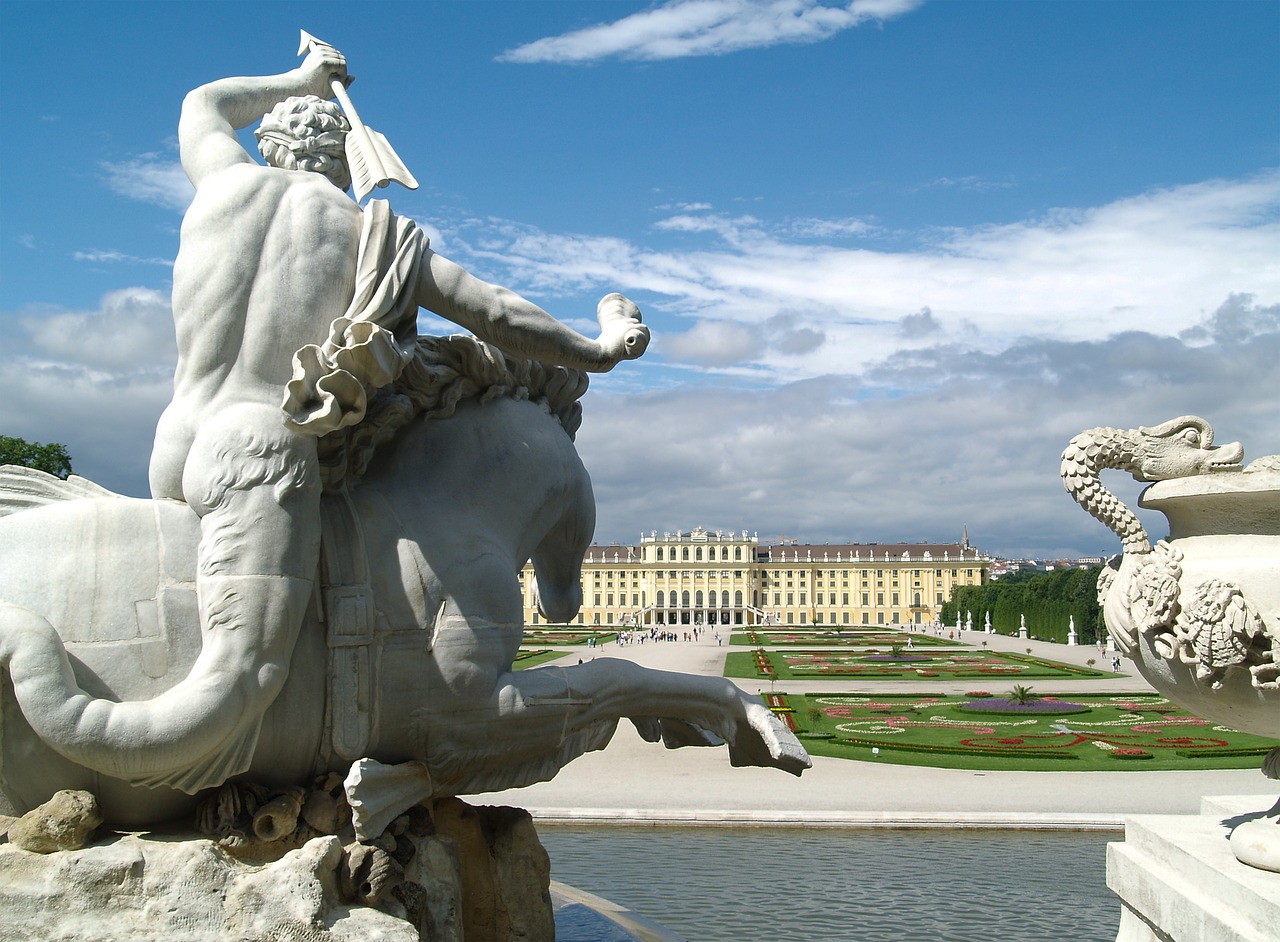 schloß schönbrunn vienna austria free photo