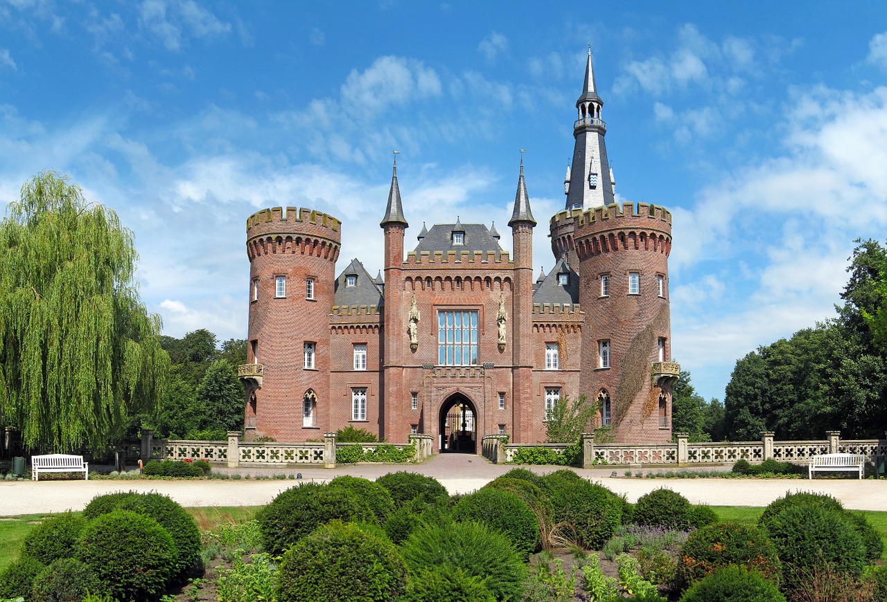 schloss moyland moyland castle free photo