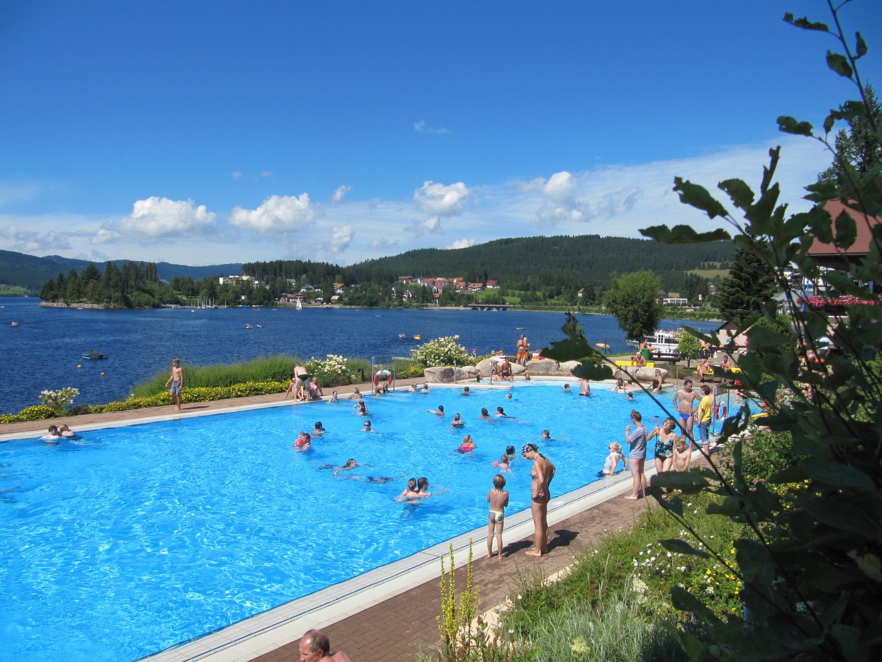 schluchsee swimming pool access to the lake free photo