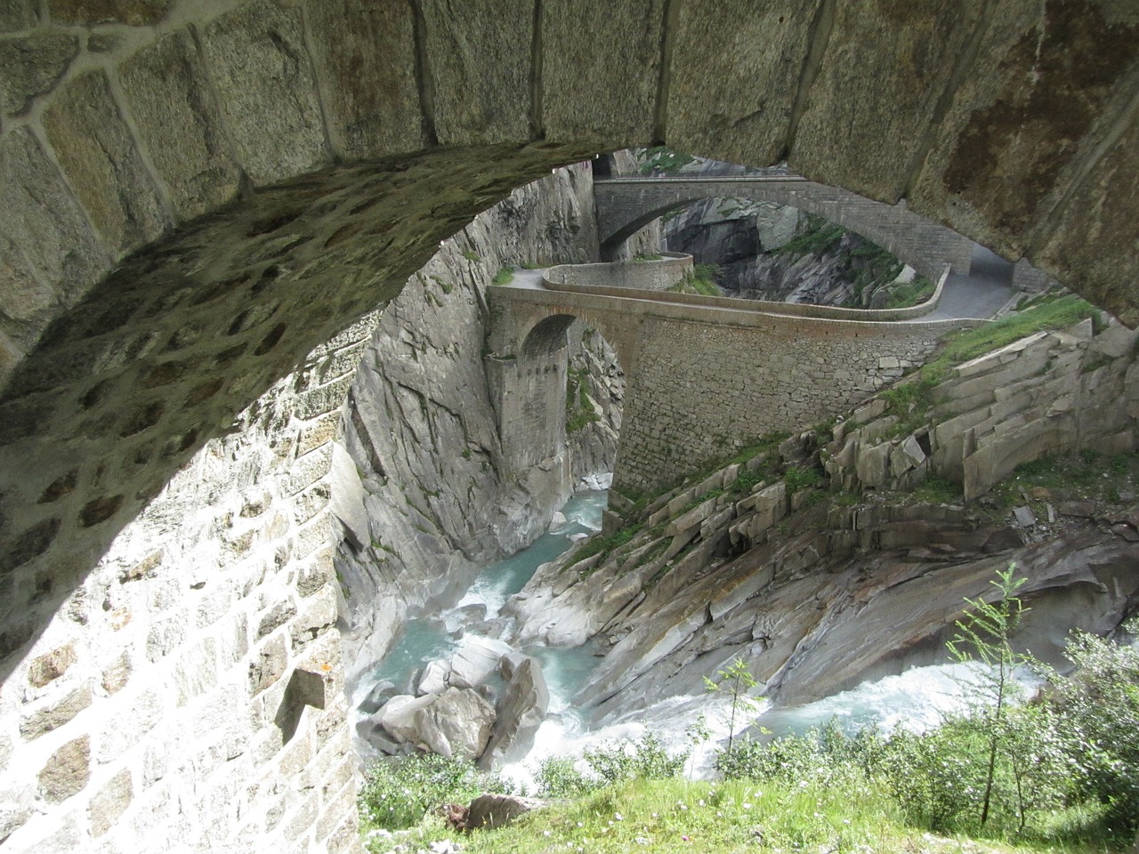 schöllenen gorge gotthard switzerland free photo