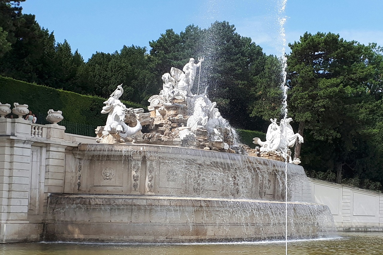 schönbrunn vienna fountain free photo