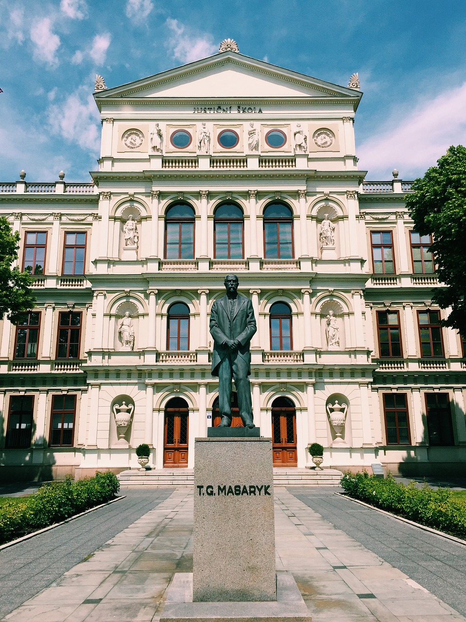 school czech kromeriz free photo