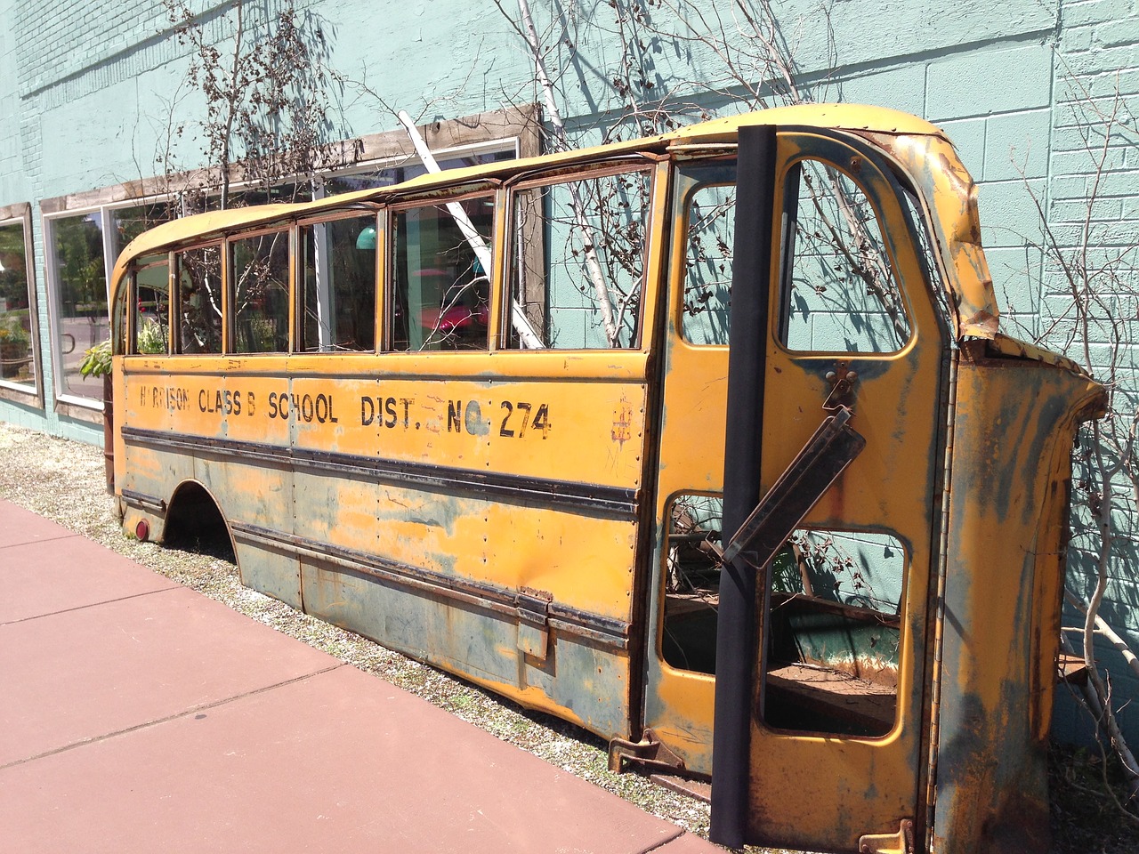 school bus yellow rusty free photo