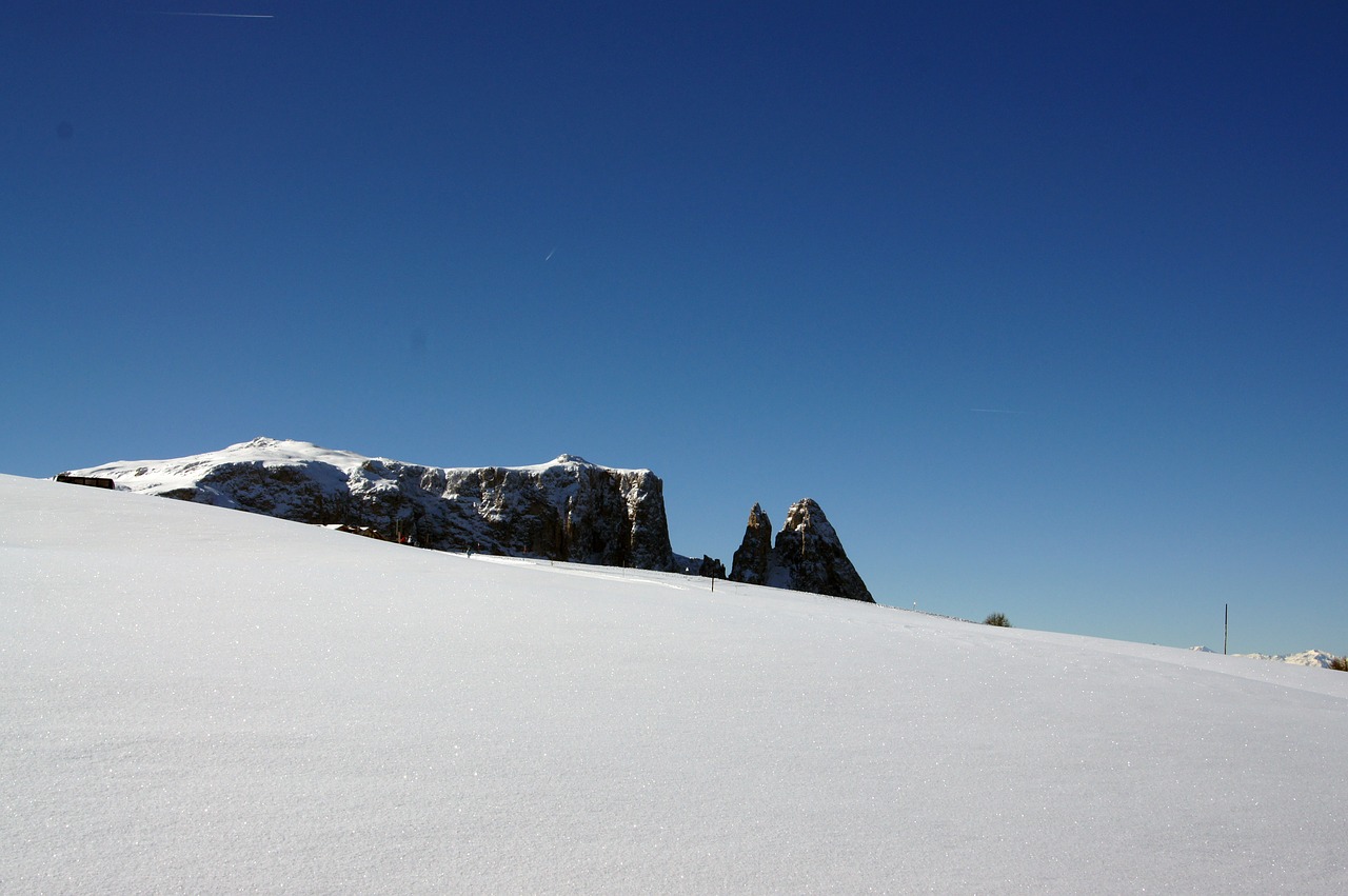 sciliar south tyrol alp siusi free photo