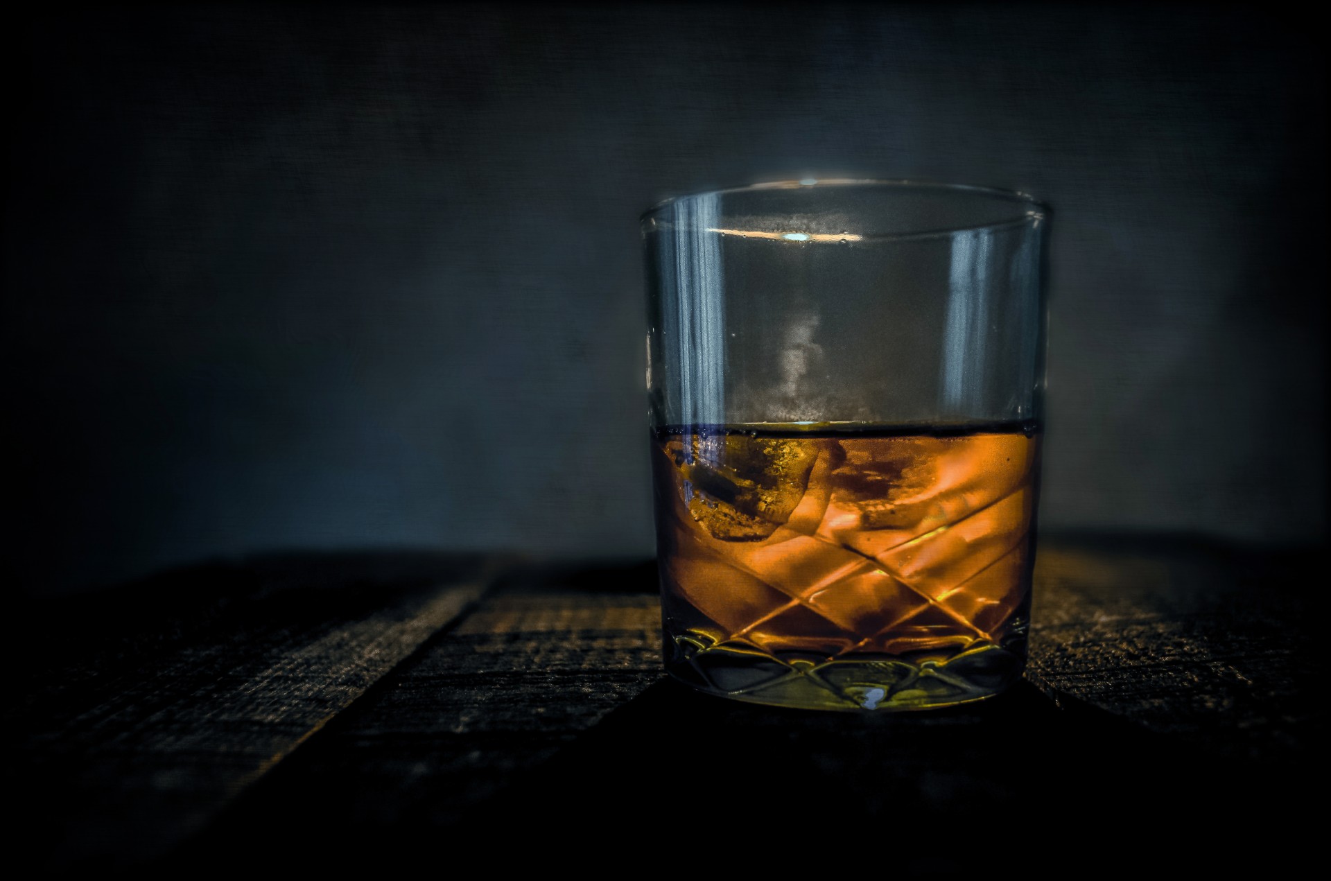 whiskey bar alcohol free photo