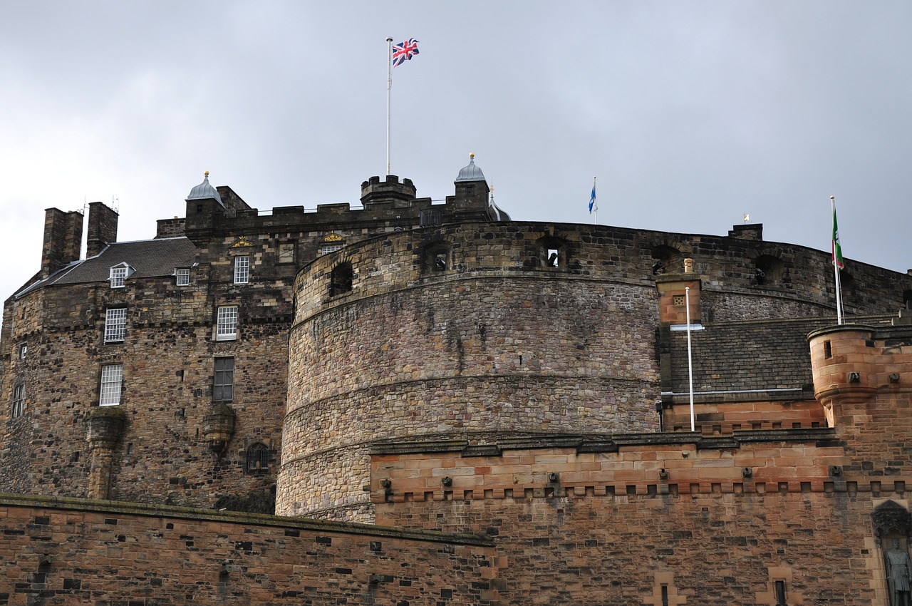 scotland edinburgh castle free photo