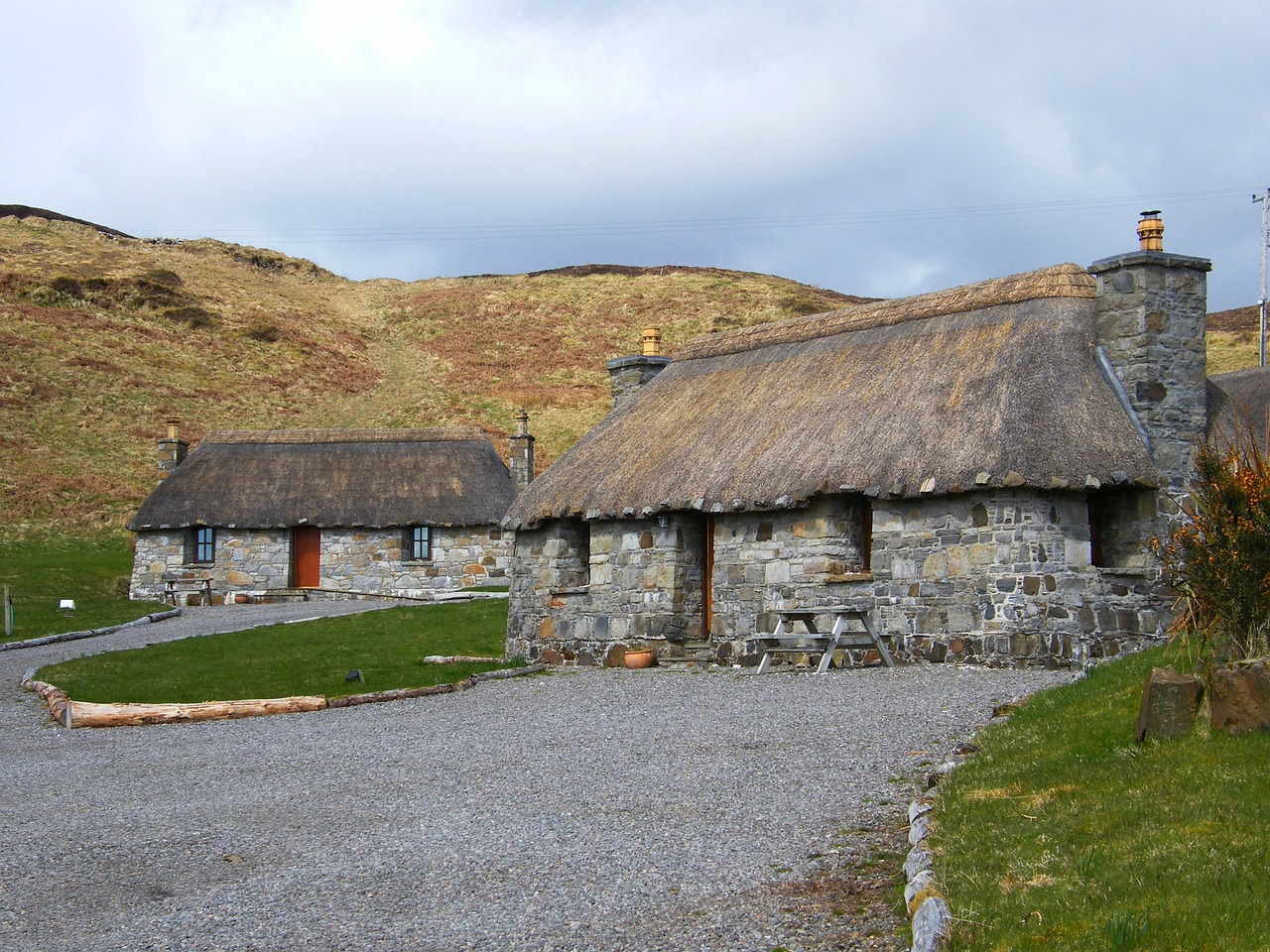 scotland isle of skye thatched cottages free photo