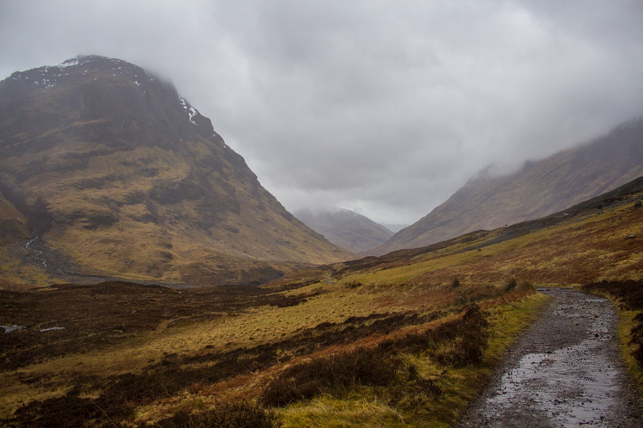 scotland hiking windy free photo