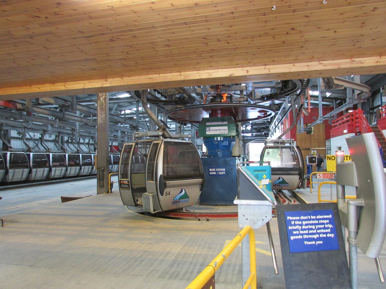 scotland ski lift gondola free photo