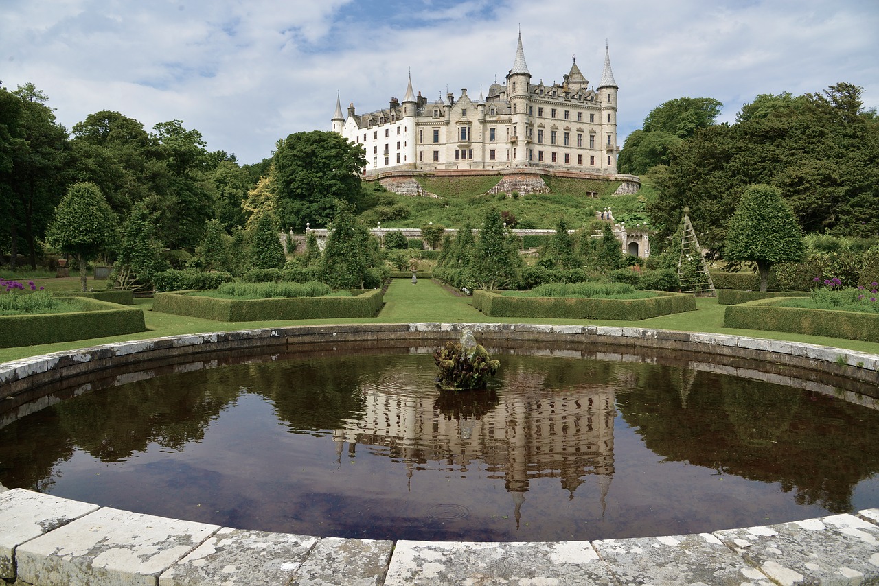 scotland dunrobin castle castle free photo