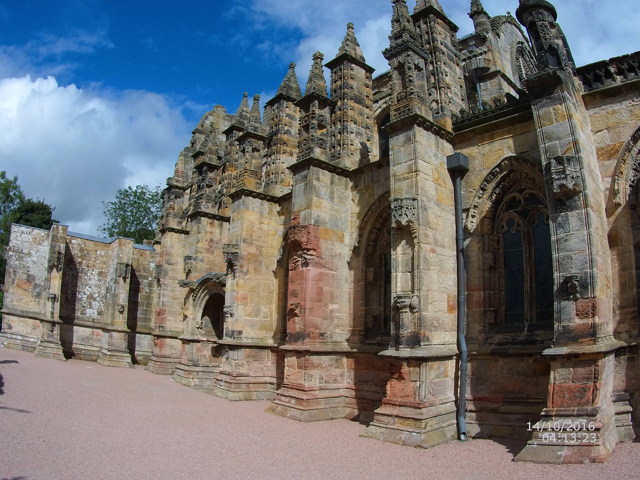 scotland roselyn chapel edinburgh free photo