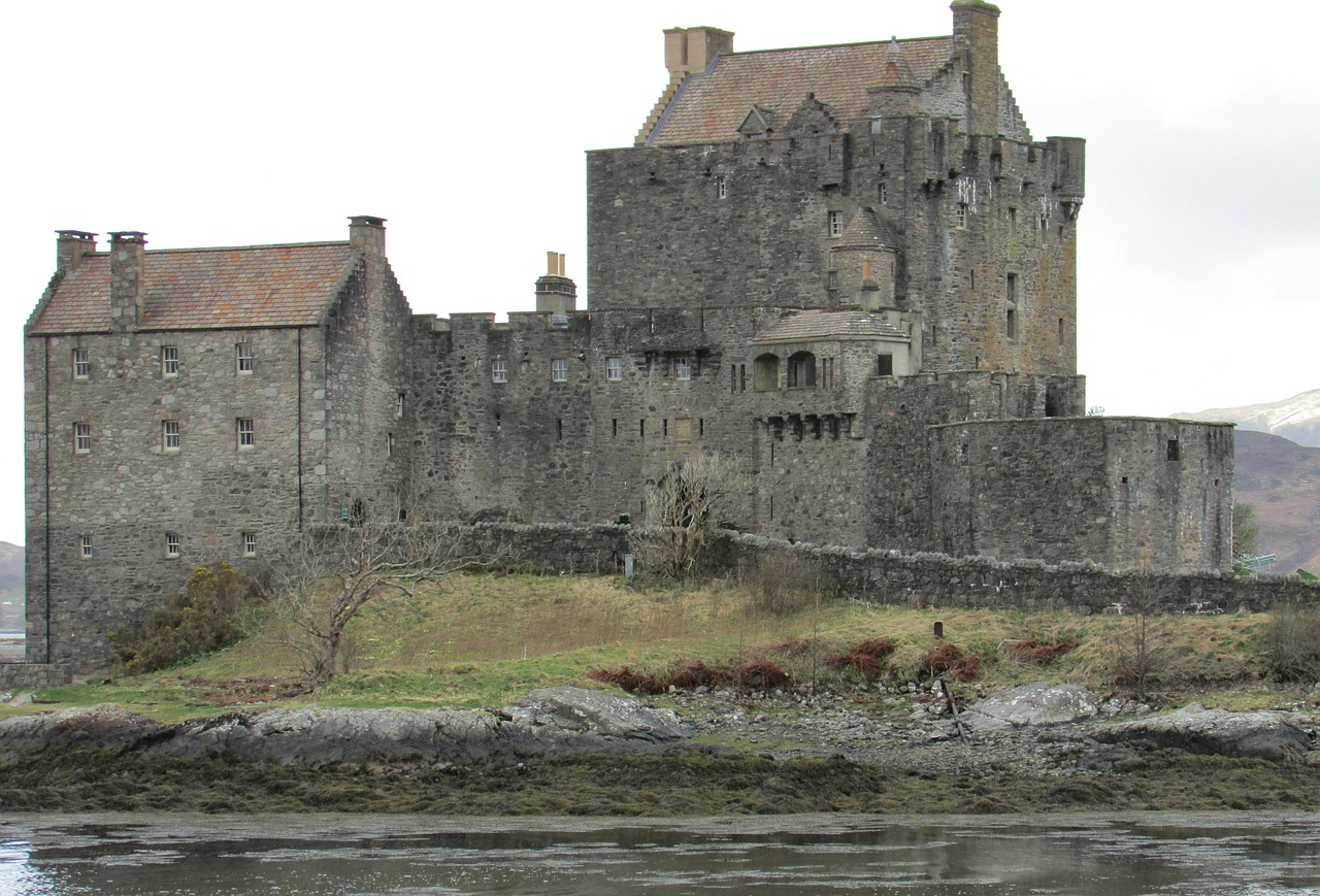 scotland eilean donan castle west coast castles free photo