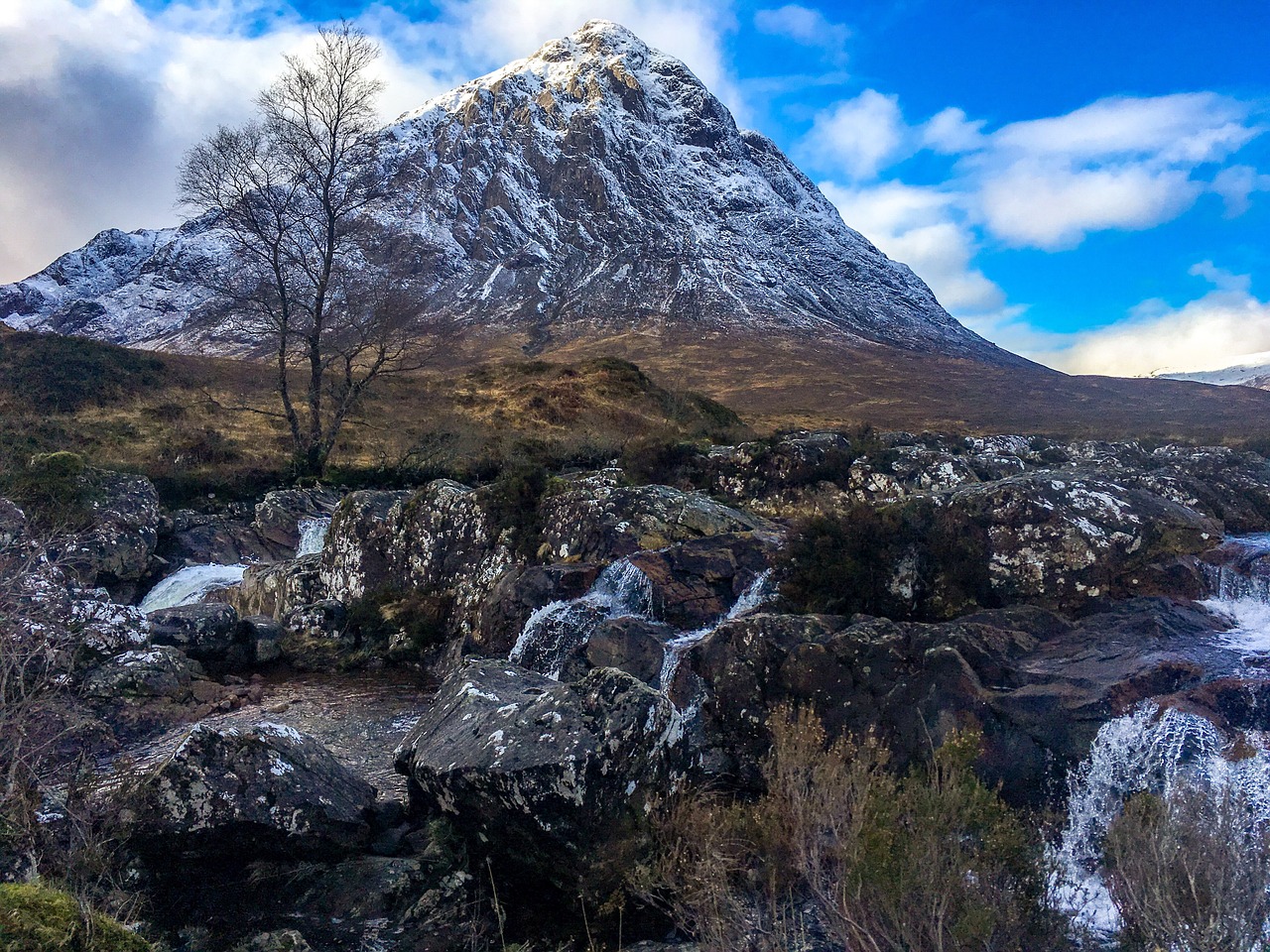 scotland  hiking  outdoors free photo