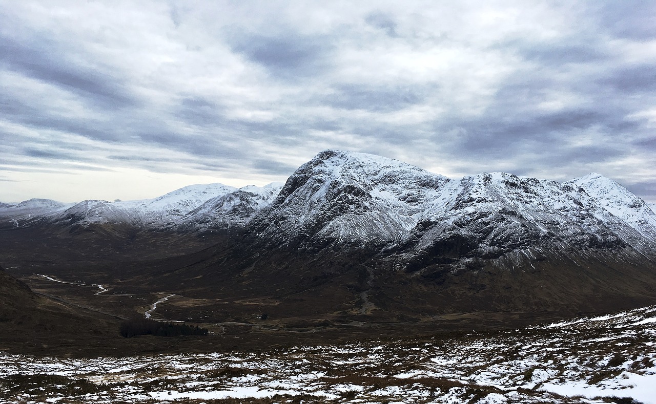 scotland  hiking  outdoors free photo