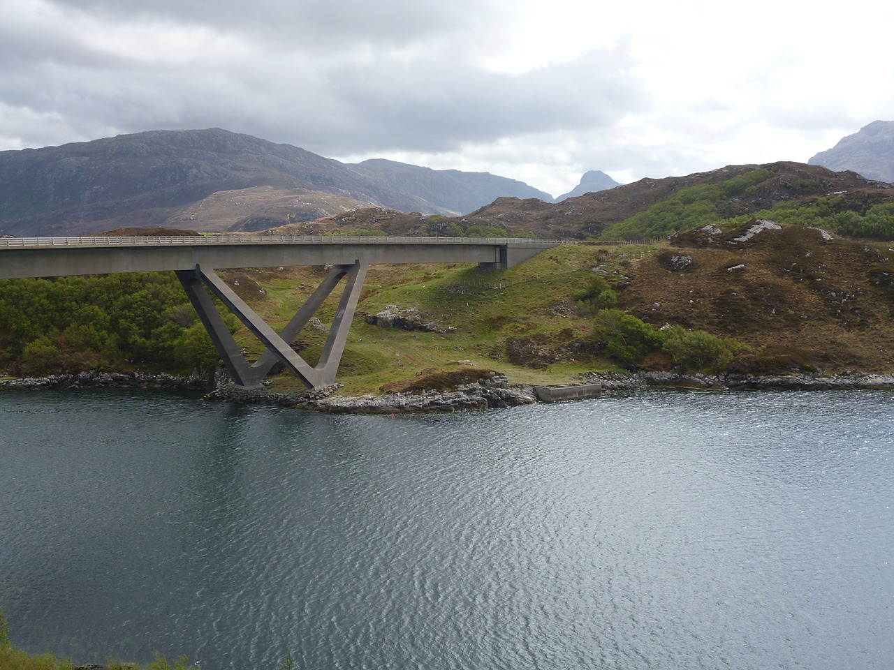 scotland cycling highlands free photo