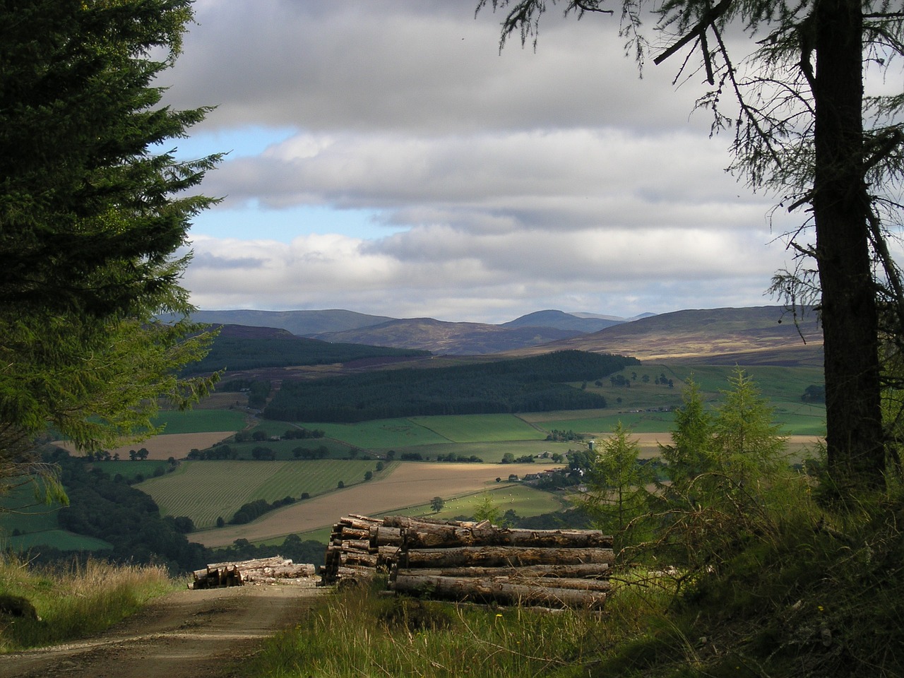scotland landscape mountain free photo