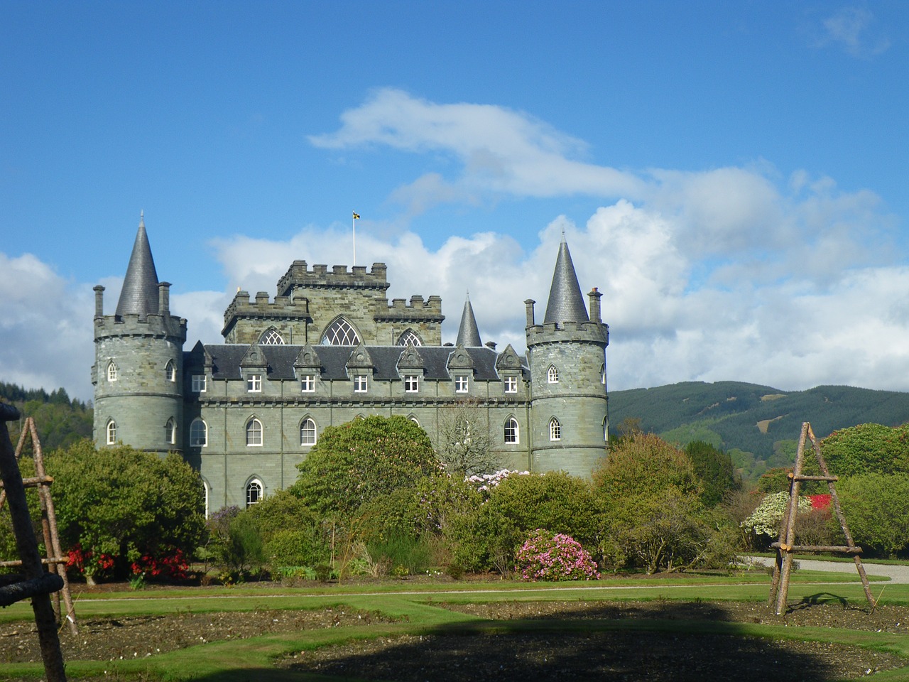 scotland castle landscape free photo