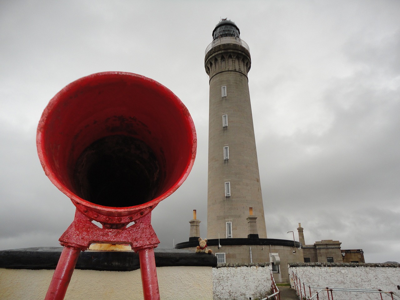 scotland lighthouse foghorn free photo