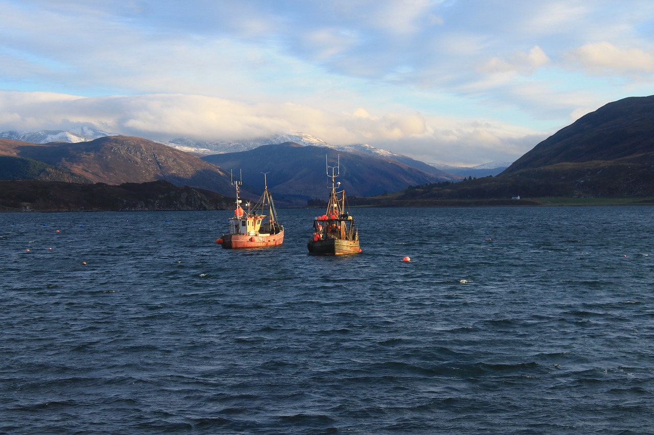 scottish highlands boats lake free photo