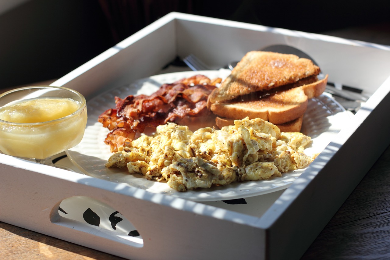 scrambled eggs breakfast morning free photo