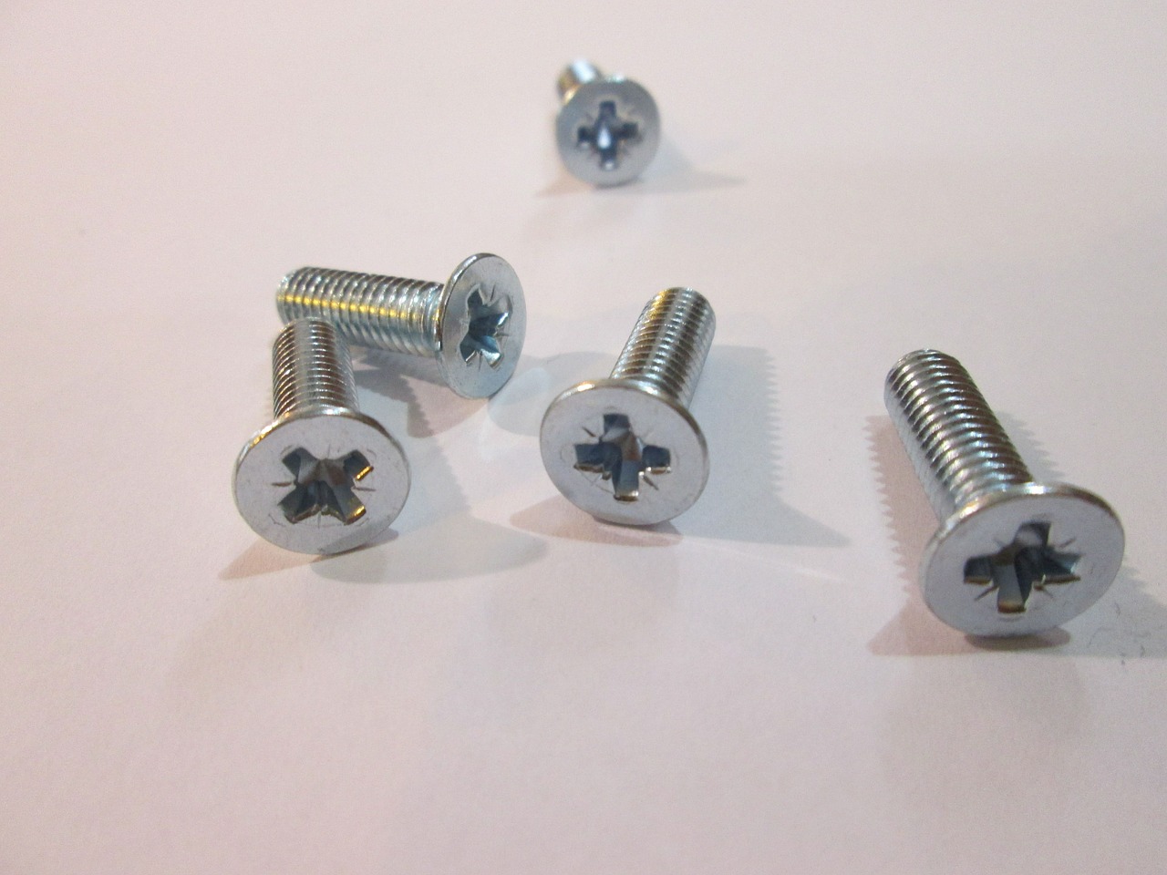 screw screws metal free photo