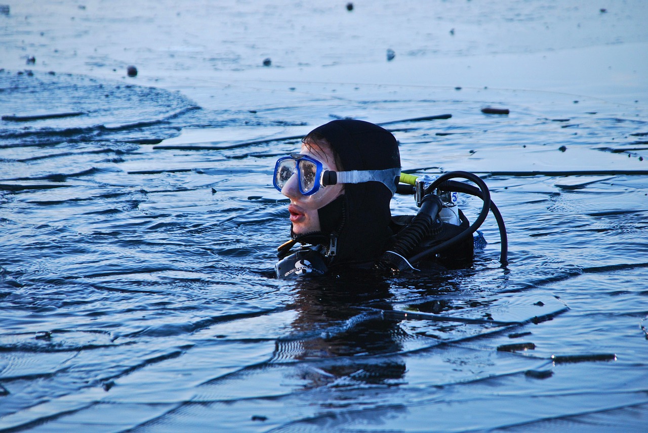 scuba diving new year slovenia free photo