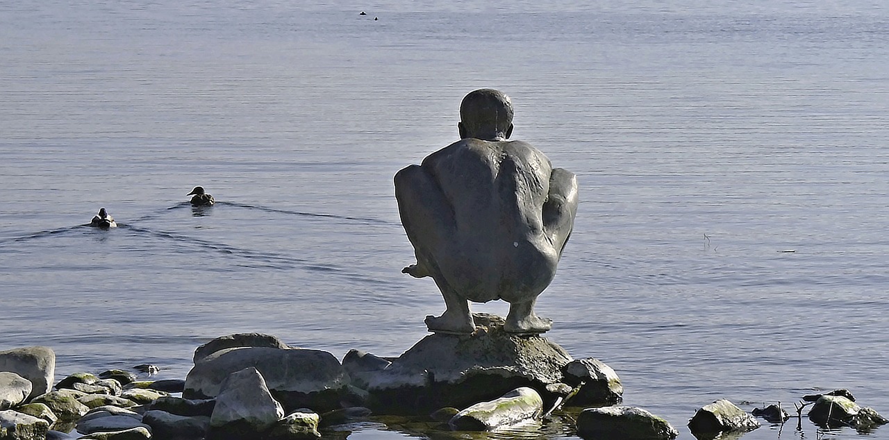 sculpture human swimmer free photo