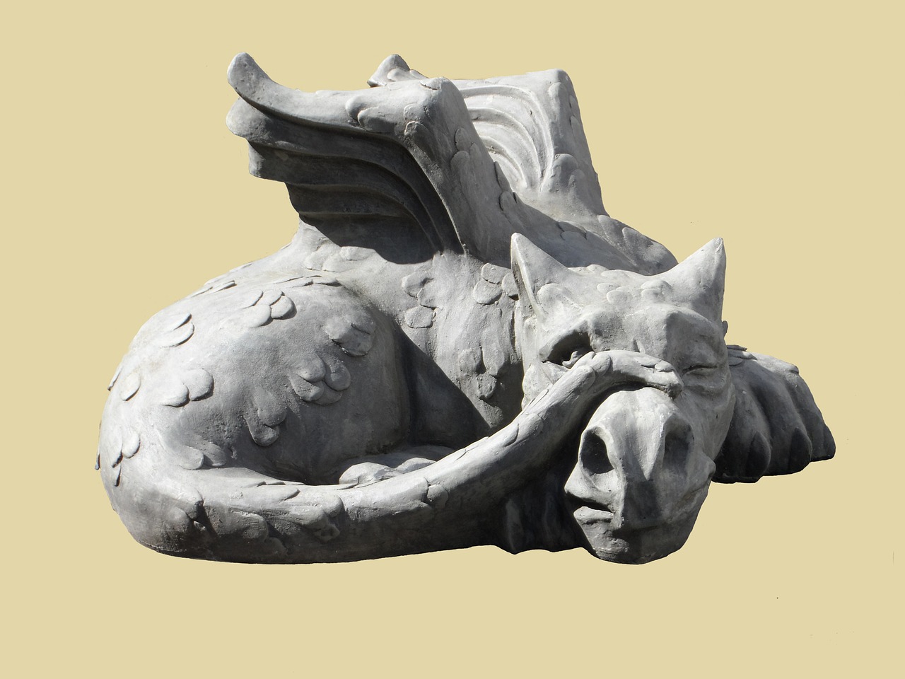 sculpture dragon lindwurm free photo