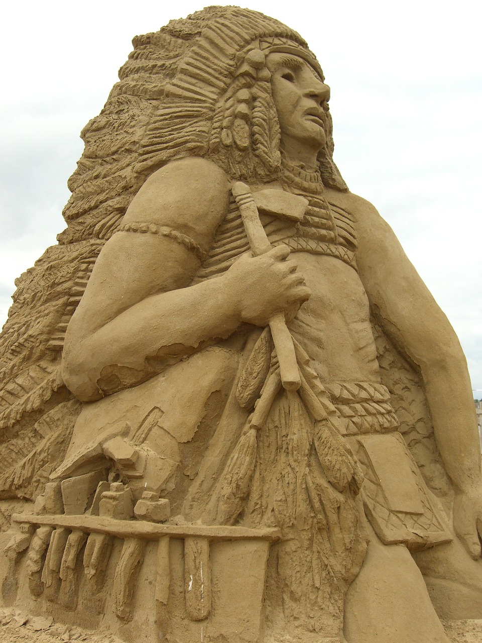sculpture sand indians free photo