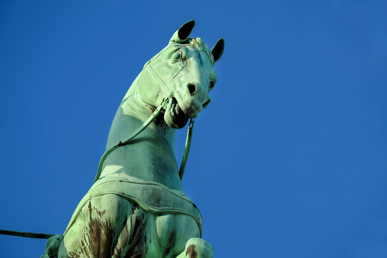 sculpture horse copper free photo