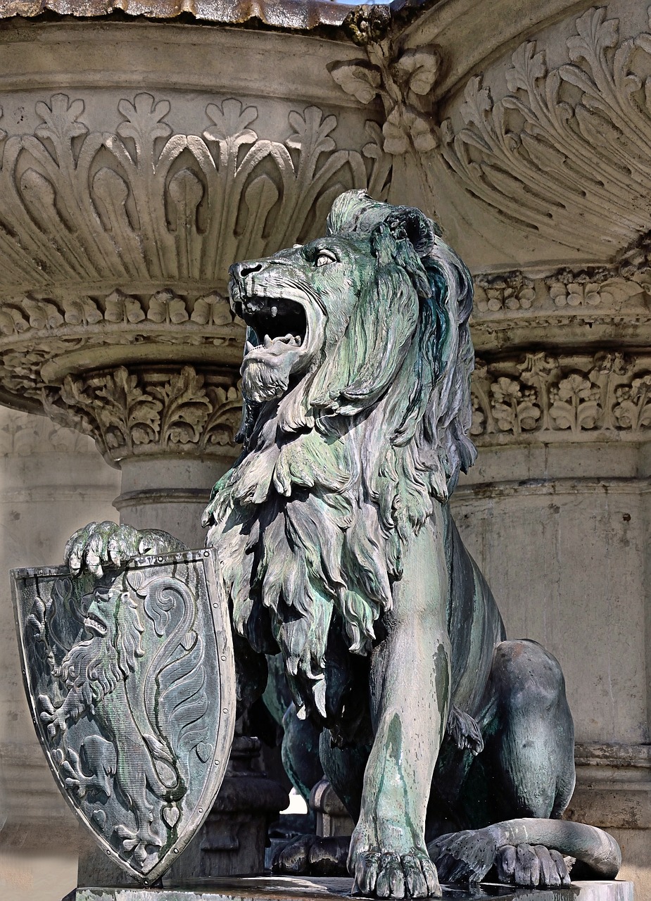 sculpture lion braunschweig free photo