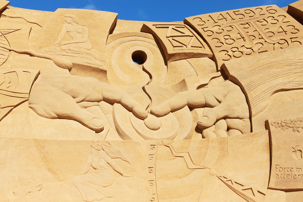 sculpture sand artwork free photo