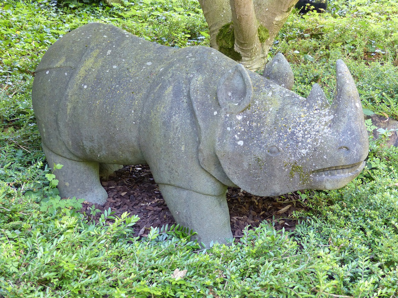 sculpture stone rhino free photo