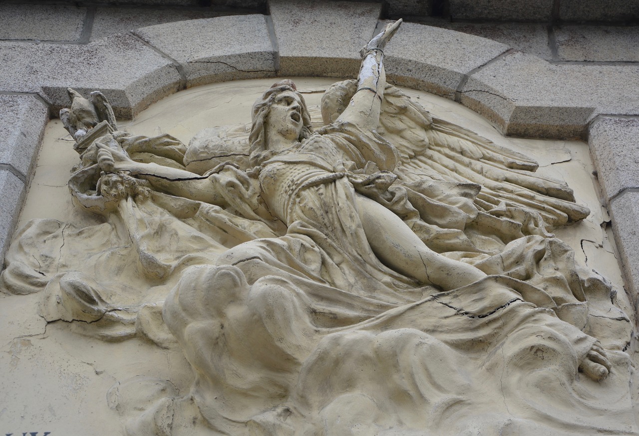 sculpture facade cathedral church of saint quay portrieux free photo