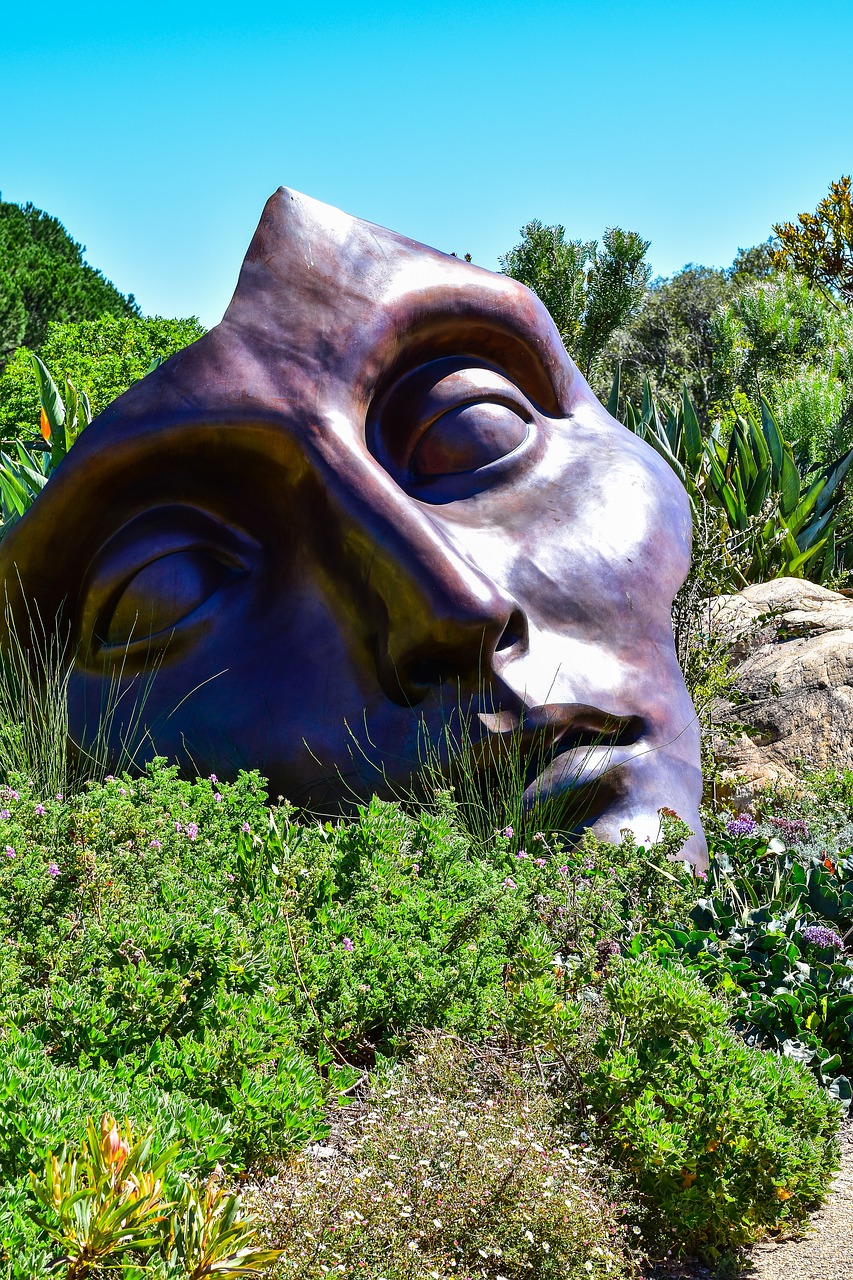 sculpture nature art free photo