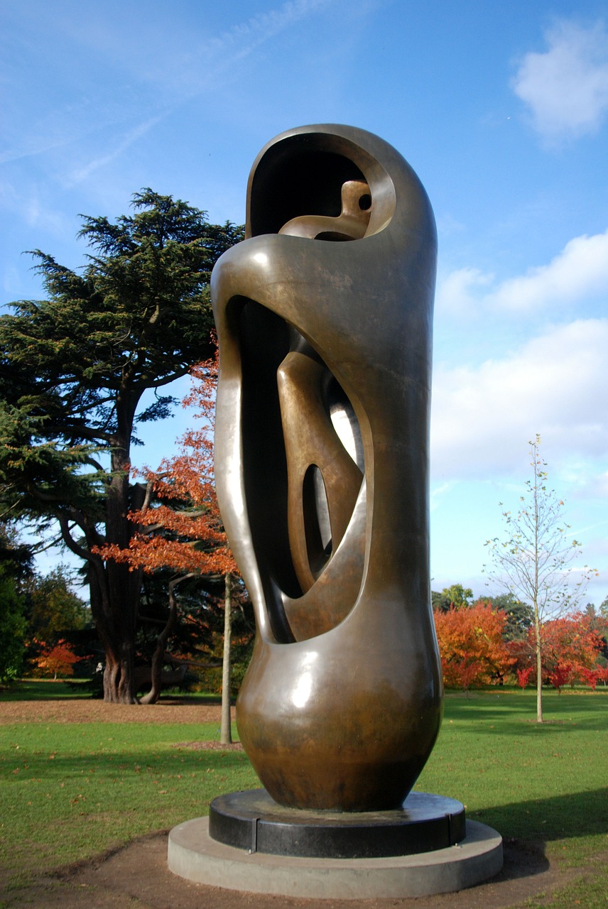 sculpture bronze modern art free photo